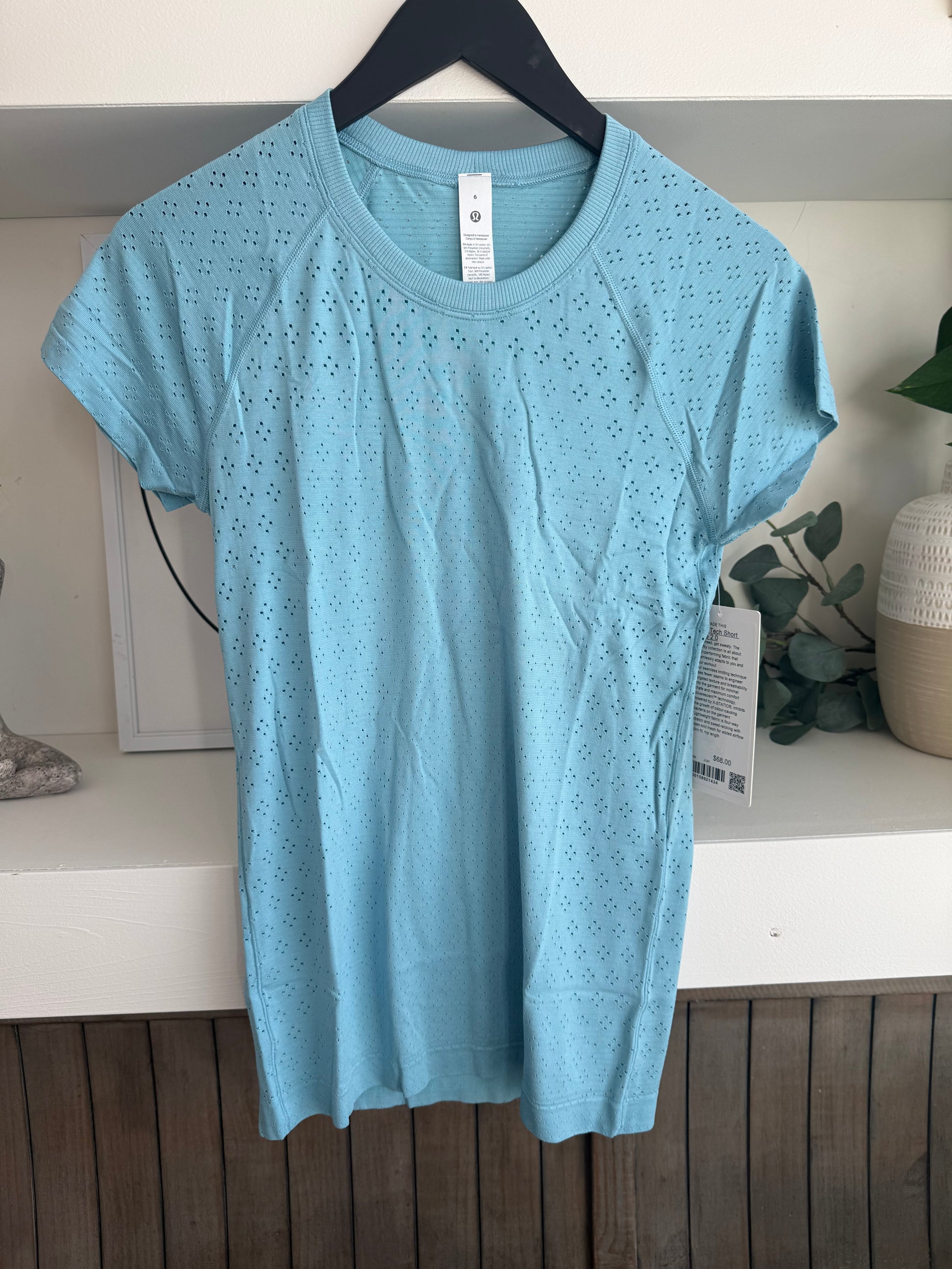 Swiftly Tech Short Sleeve