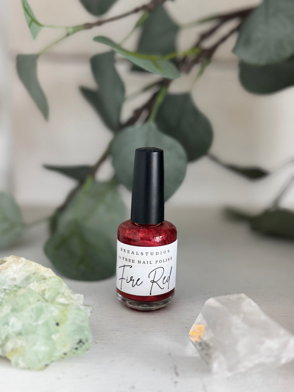 10 Free Non-Toxic Nail Polish
