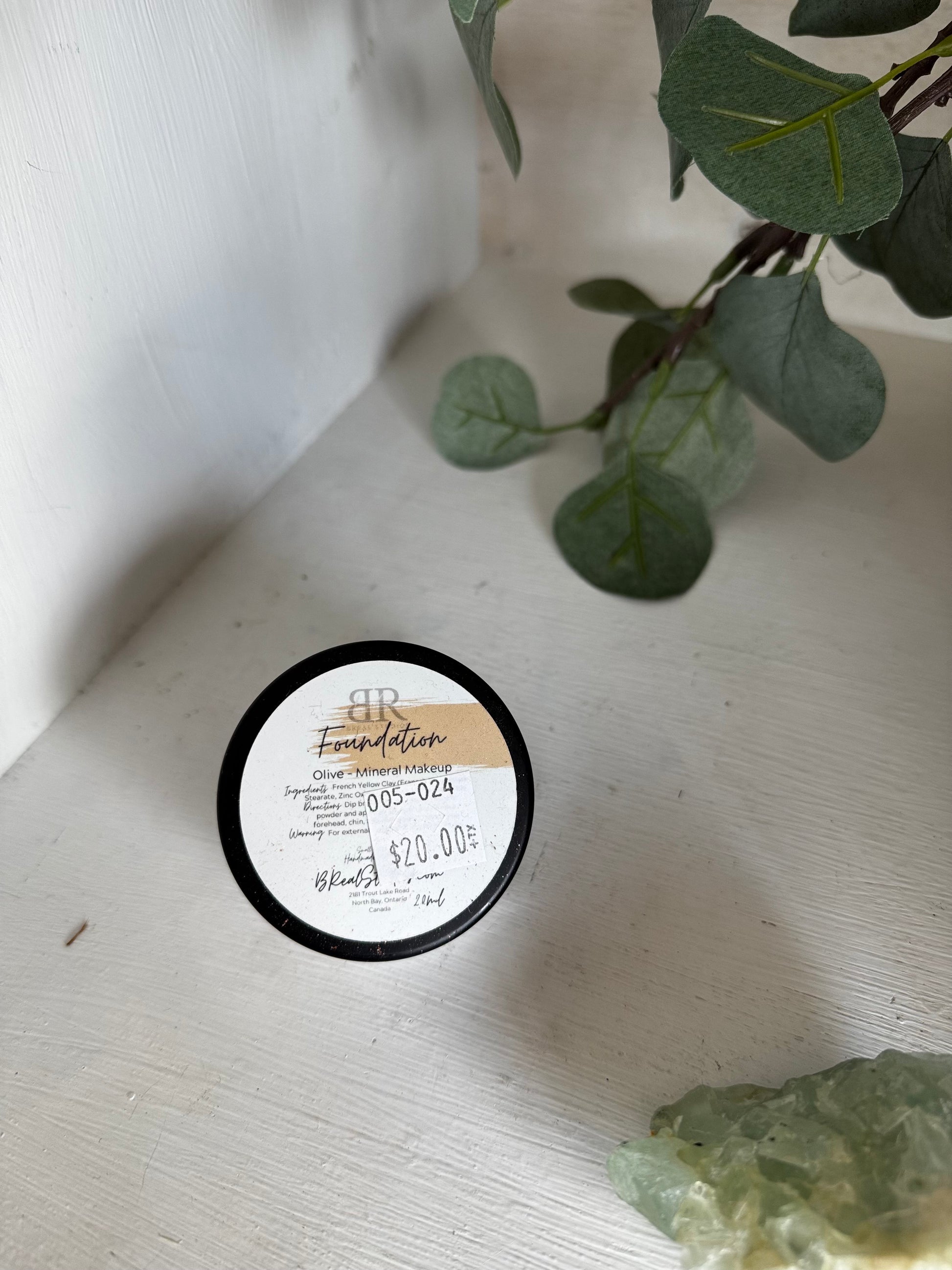 Foundations - Mineral Makeup