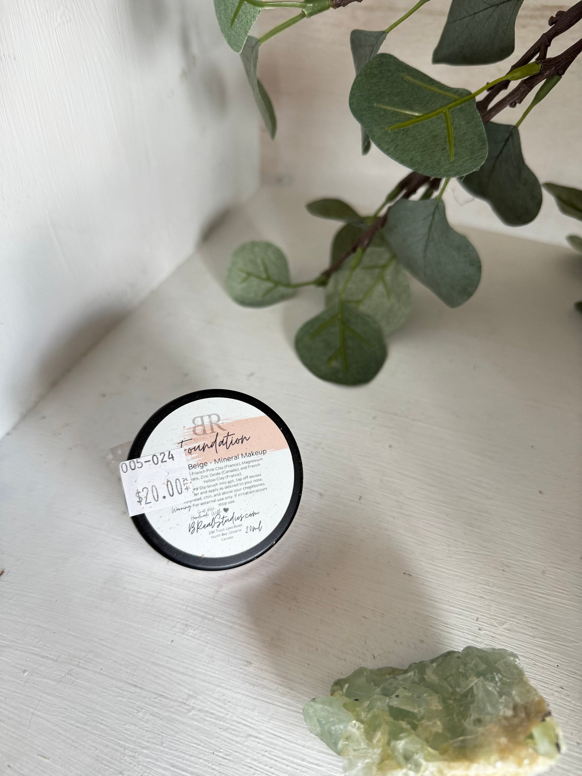 Foundations - Mineral Makeup