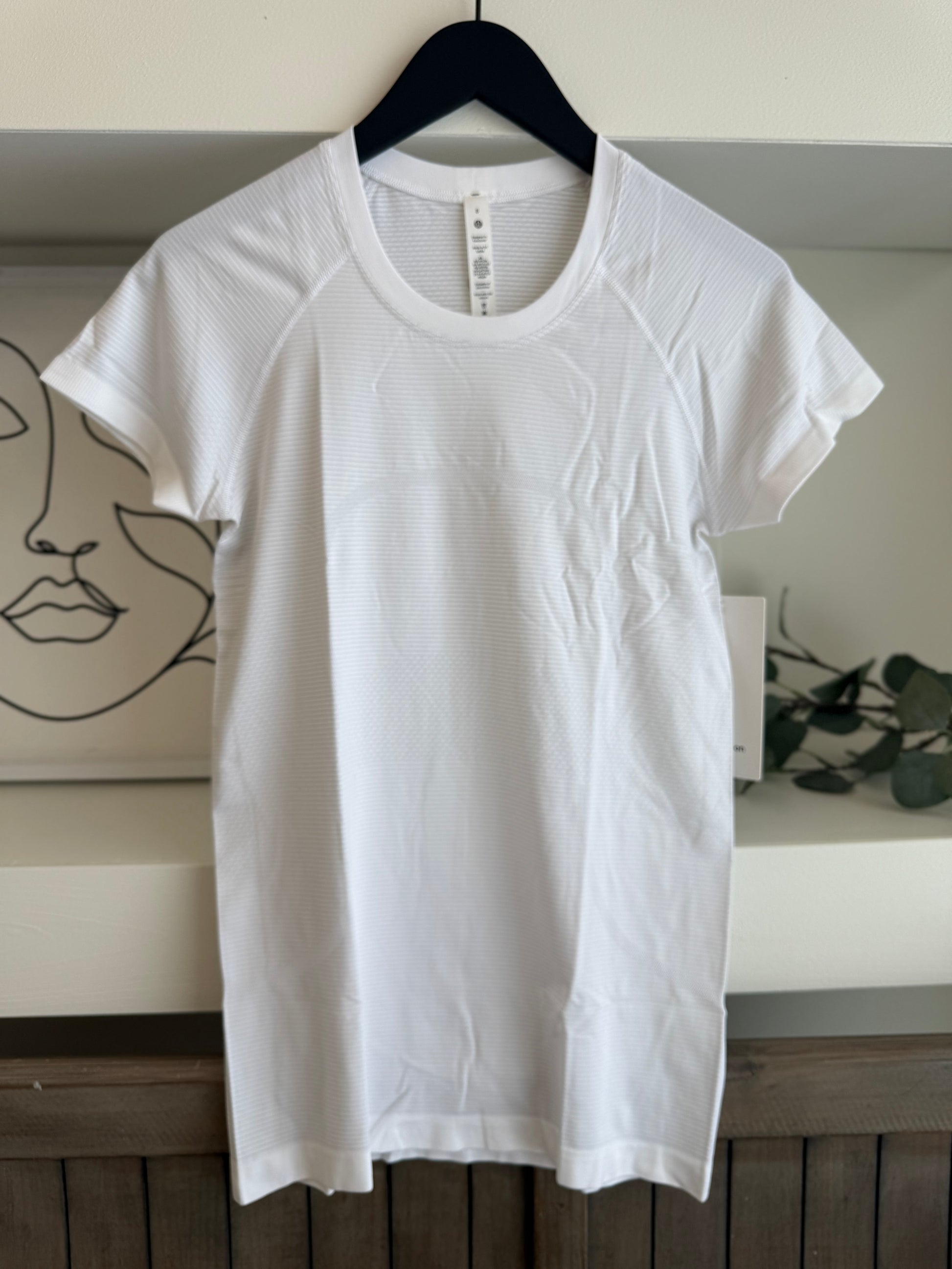 Swiftly Tech Short Sleeve