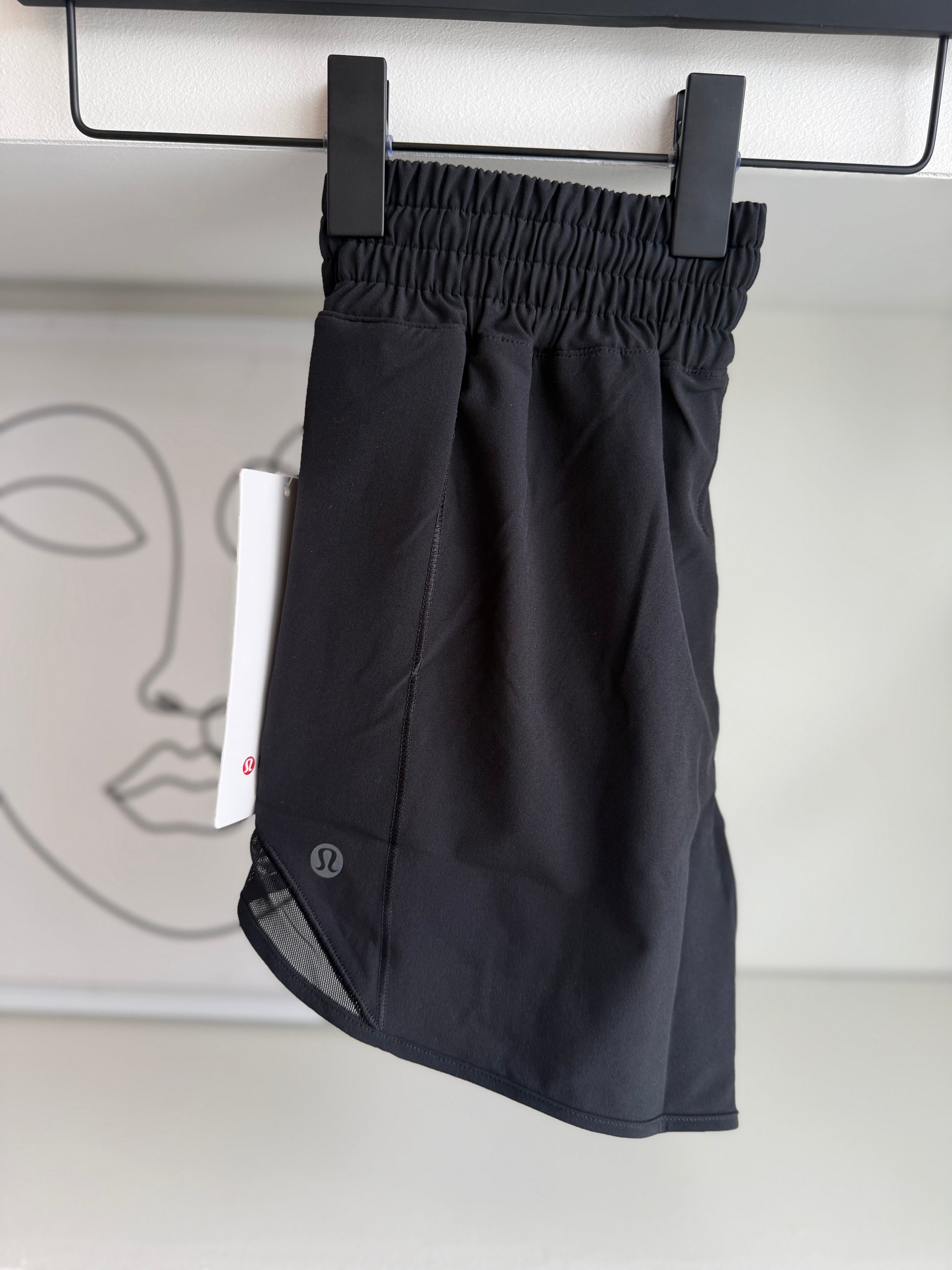 Hotty Hot HR Short 4"