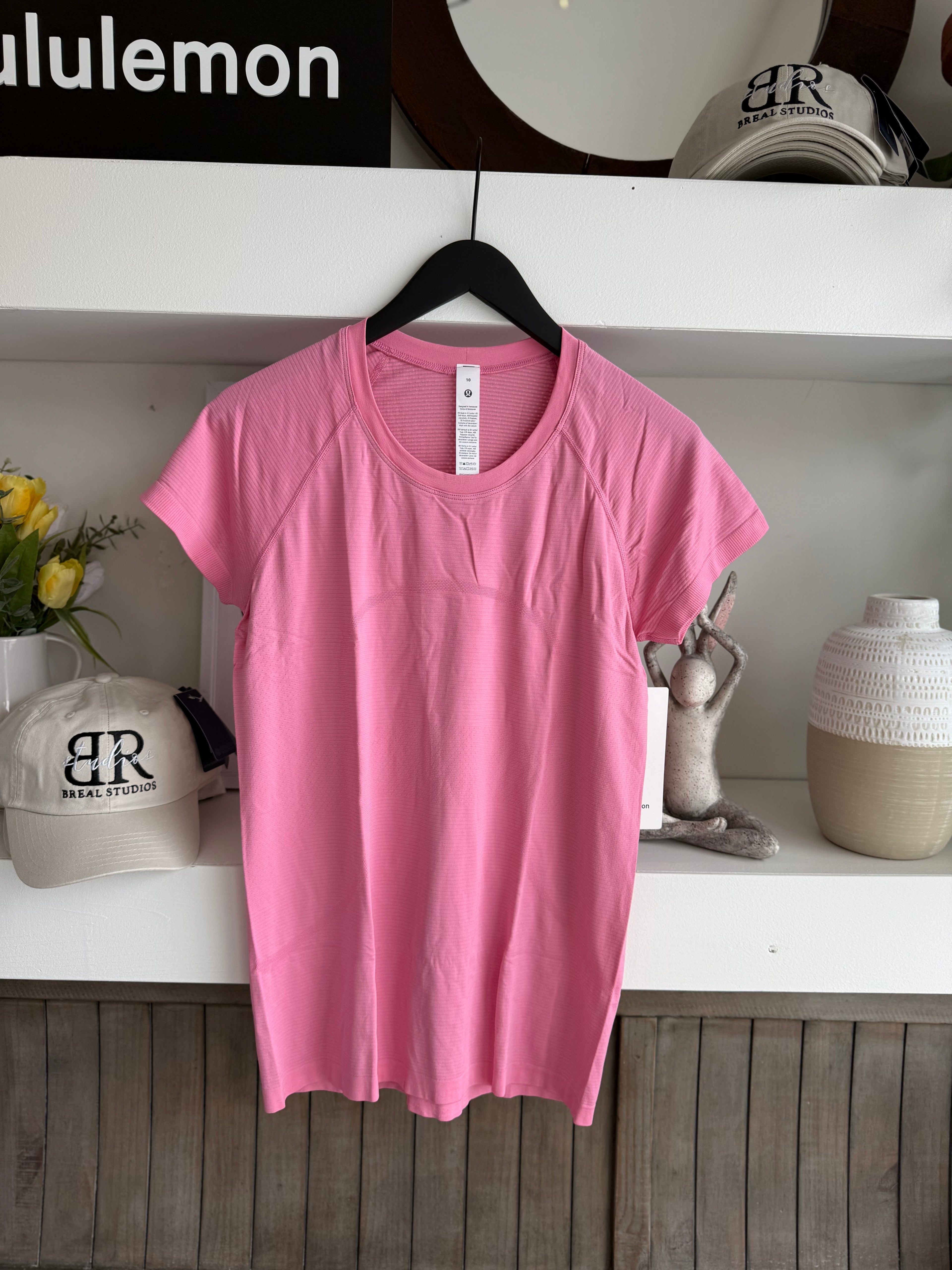 Swiftly Tech Short Sleeve