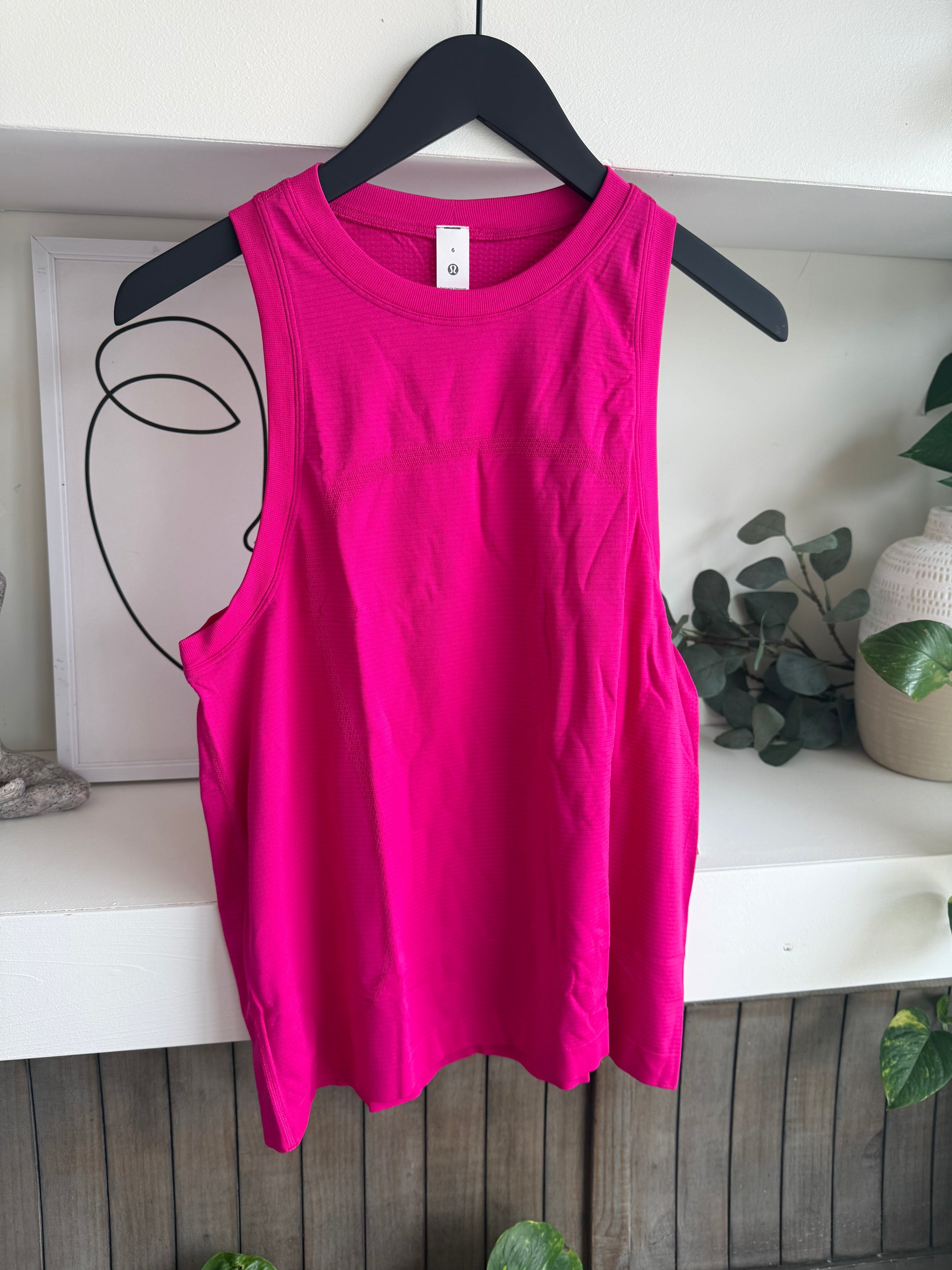 Swiftly Relaxed Tank