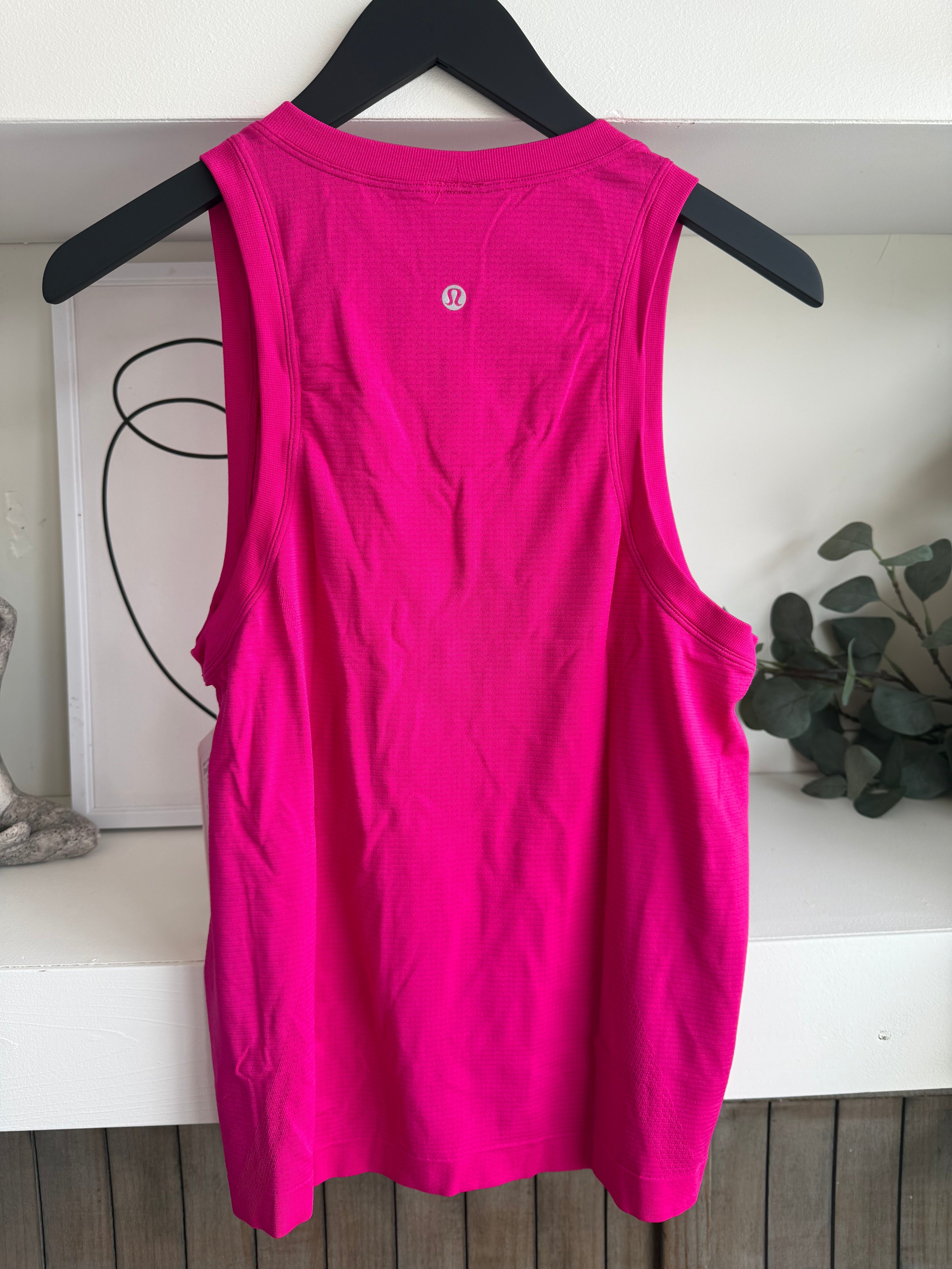 Swiftly Relaxed Tank
