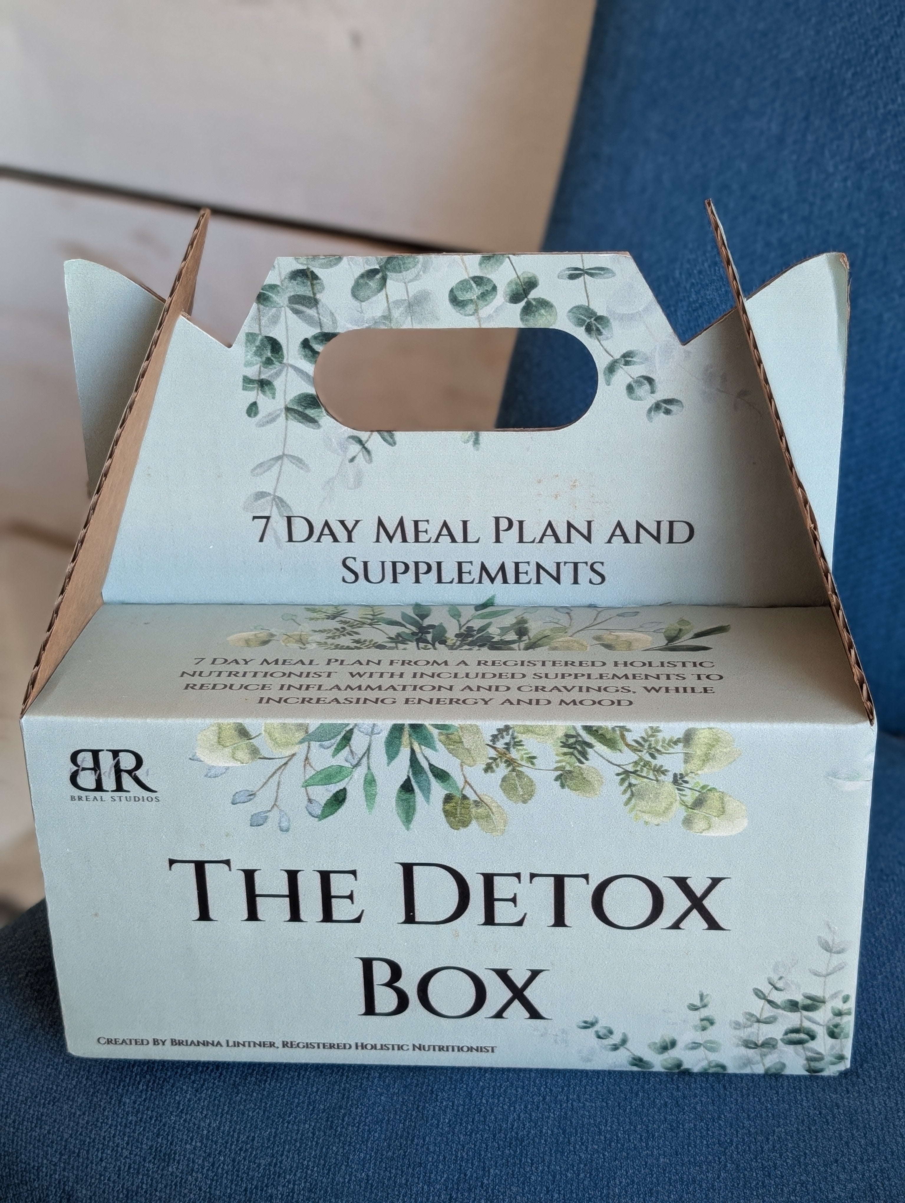 The Detox Box - 7 Day Anti-Inflammatory Meal Plan with Supplements